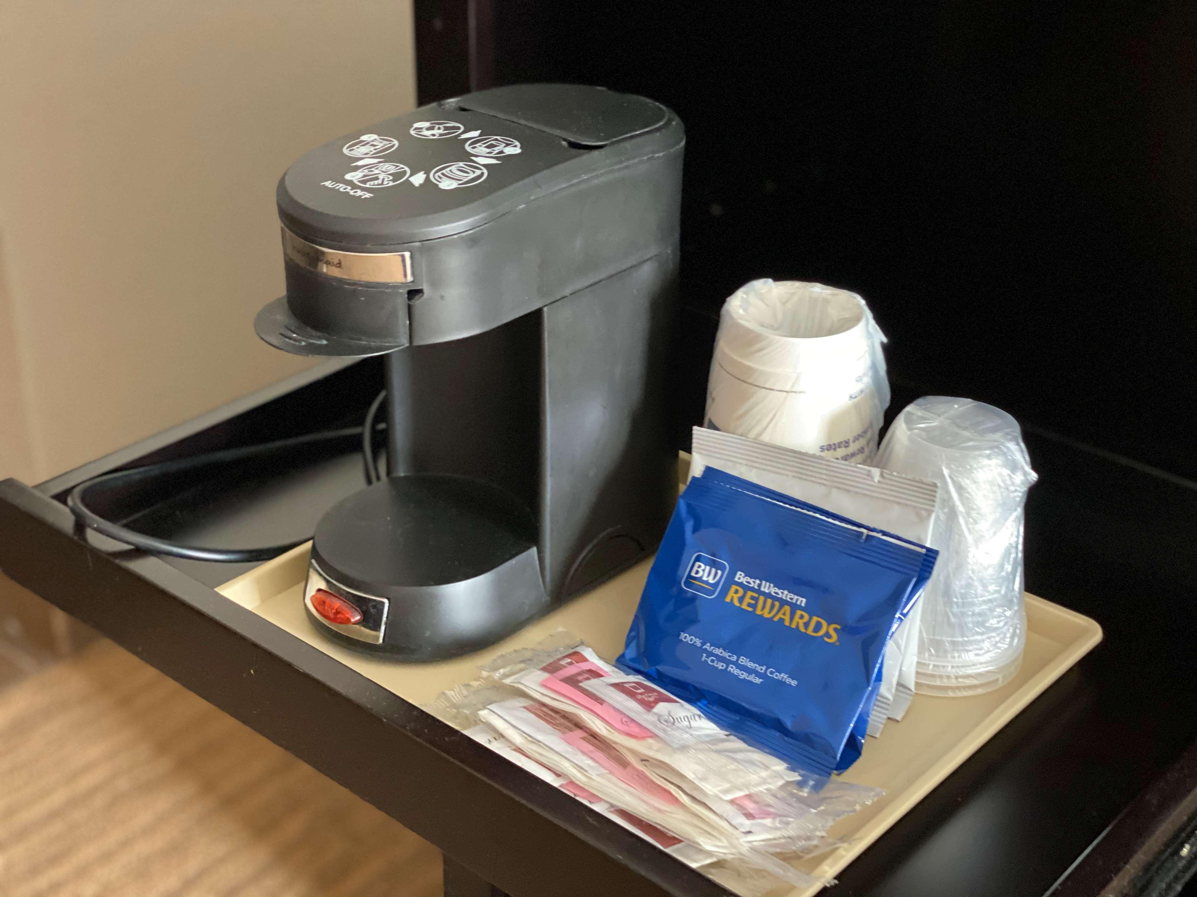 贝斯韦斯特卡莱尔酒店 外观 照片